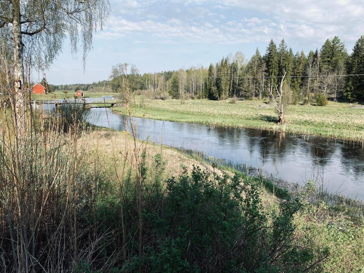 Cosy River House Kvillsfors Екстер'єр фото