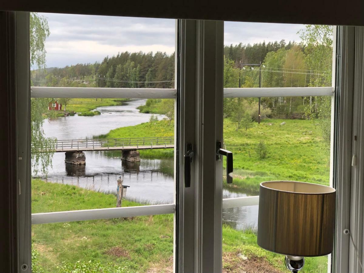 Cosy River House Kvillsfors Екстер'єр фото